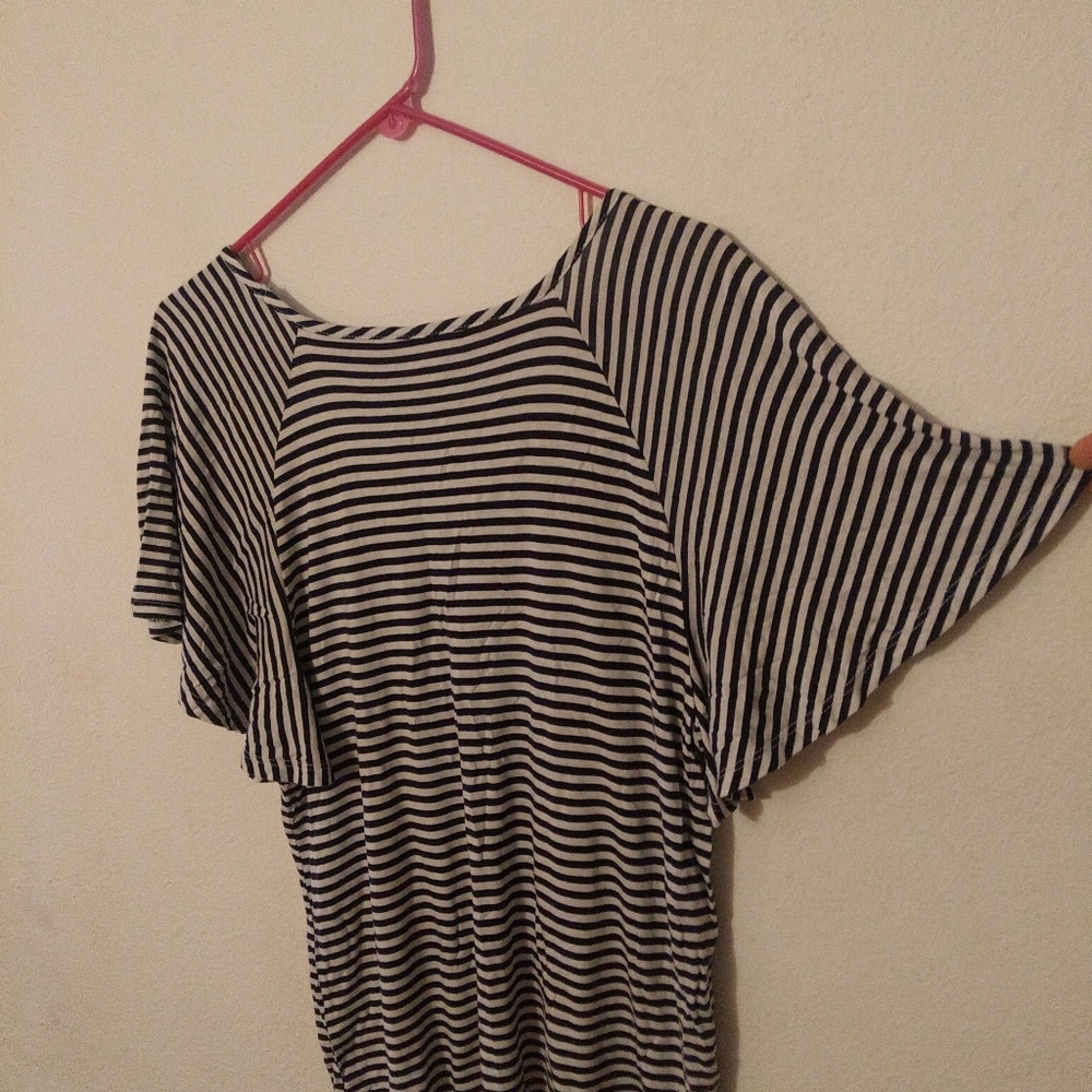 HM T shirt - Picture 3 of 3